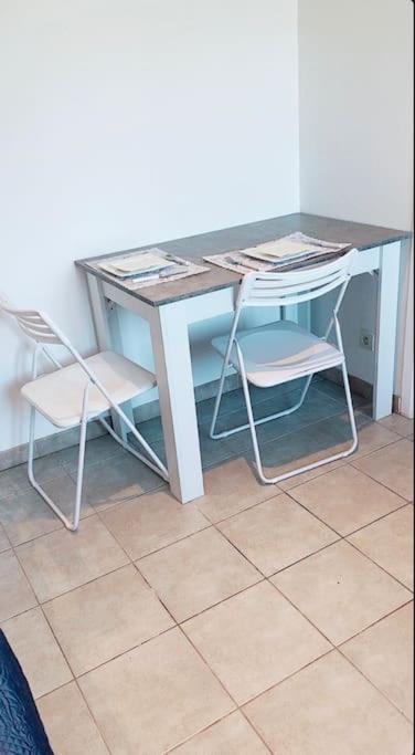 Charmant Studio De 23M2 Avignon Ngoại thất bức ảnh